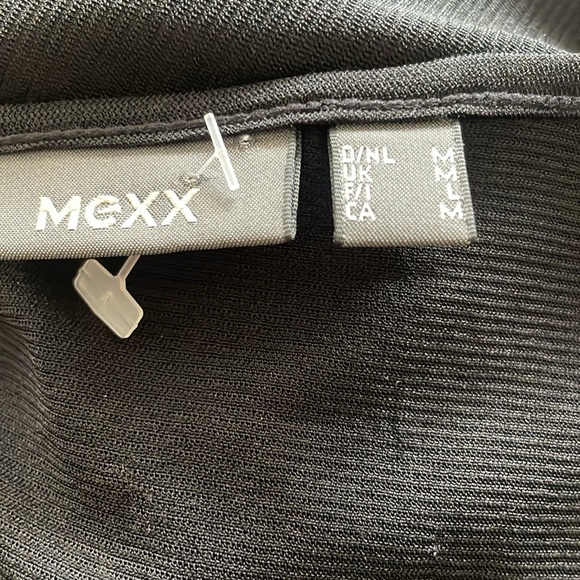 Black Sequins Tank Top • Sleeveless Top • Size Medium - Picture 12 of 14